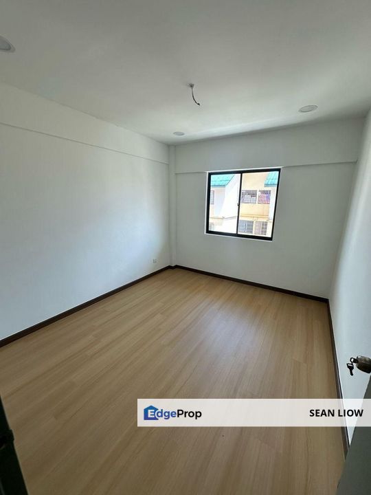 Flat Bunga Daisi, Plentong, Johor , Low Cost Flat for sale , Johor, Plentong