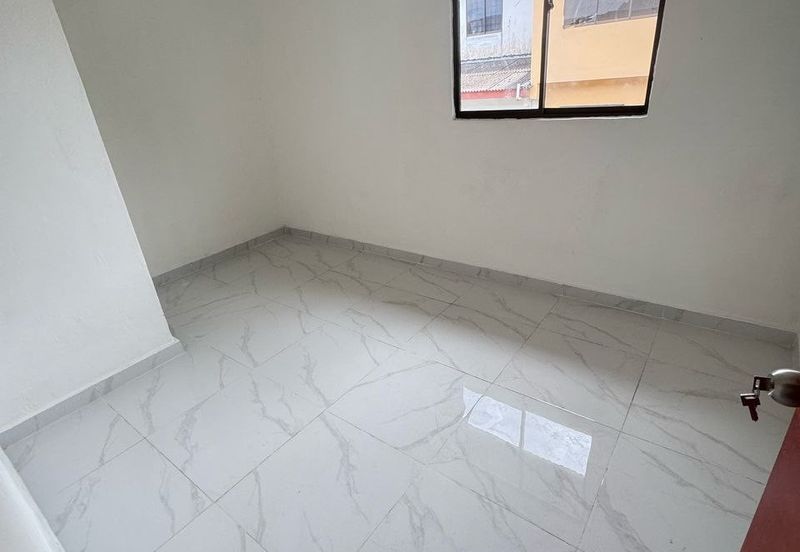 Kampung Baru Kelapa Sawit