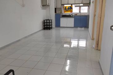 Flat Taman Ungku Tun Aminah