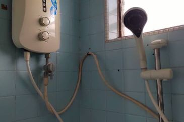 Flat Taman Ungku Tun Aminah