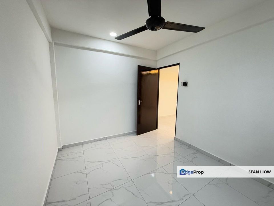 Rumah Pangsa Kulai, Kulai, Johor , Temengung Flat , Block 5, Level 4 for sale , Johor, Kulai