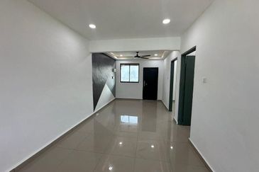 Flat Taman Ungku Tun Aminah