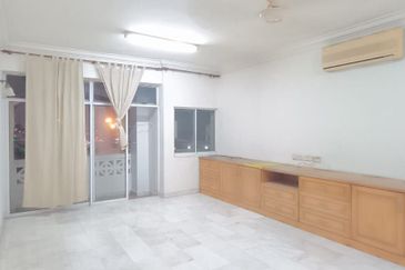 Pangsapuri Orchid View Luxury Apartment