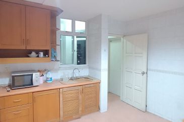 Pangsapuri Orchid View Luxury Apartment