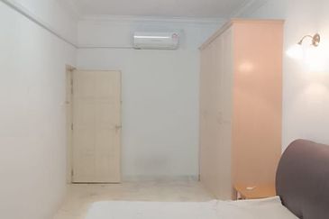 Pangsapuri Orchid View Luxury Apartment