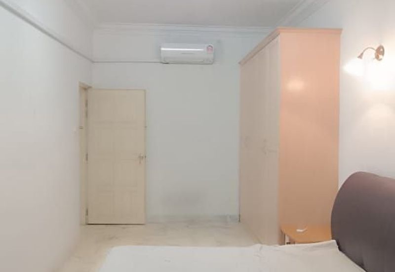 Pangsapuri Orchid View Luxury Apartment