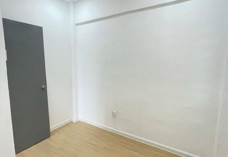 Flat Taman Plentong Utama