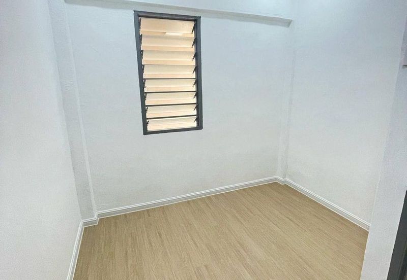 Flat Taman Plentong Utama