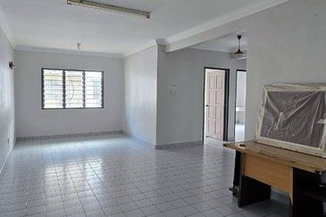 Rumah Pangsa Permas Jaya