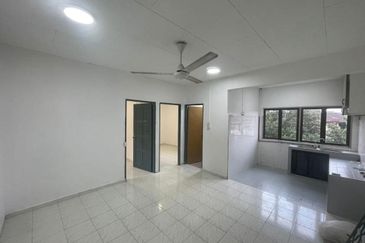 Flat Bandar Selesa Jaya