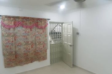 Taman Harmoni 2 Flat