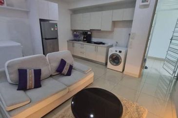 Dedaun Hijau (Greenfield Regency)