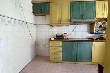 Ria 2 Apartment, Taman Megah Ria