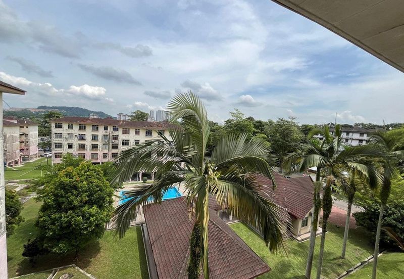 Ria 2 Apartment, Taman Megah Ria