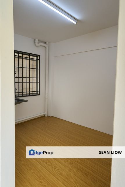 Taman Rinting, Masai, Johor , Flat Level 4 for sale , Johor, Masai