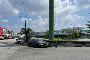 Taman Teratai, Johor Bahru, Johor , Double Storey Shoplot for sale 