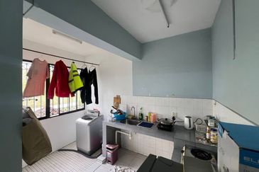 Mon Glori, , Bandar Baru Permas Jaya