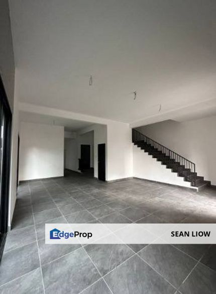 Taman Tropika, Kulai, Johor , Double Storey Cluster House For Sale , Johor, Kulai