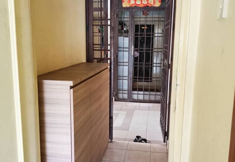 Prima Regency (Dorchester Court)