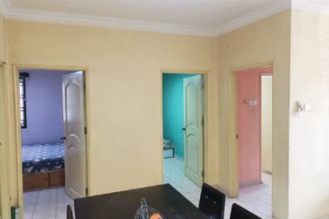 Prima Regency (Dorchester Court)