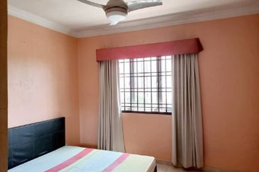 Prima Regency (Dorchester Court)