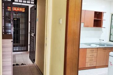 Prima Regency (Dorchester Court)