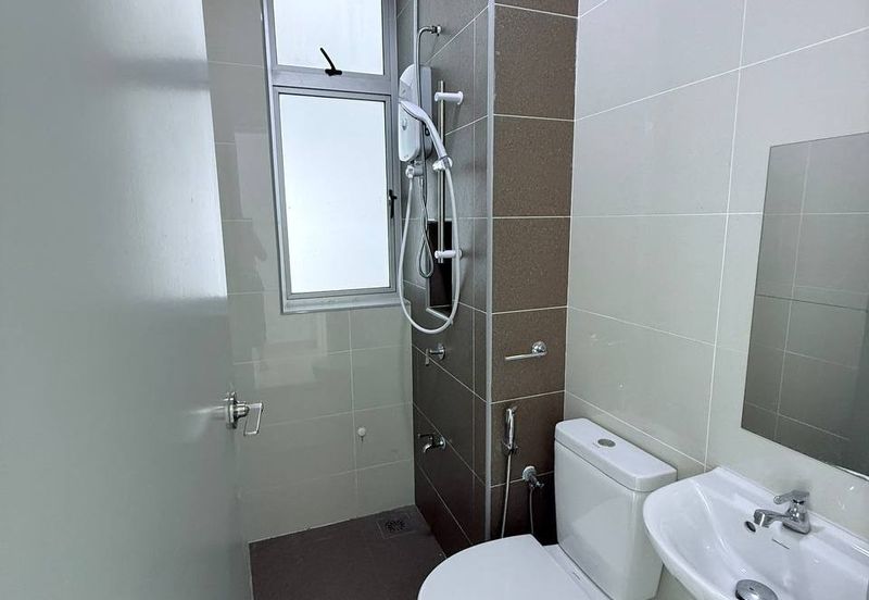 D'Lagoon, Taman Seri Austin