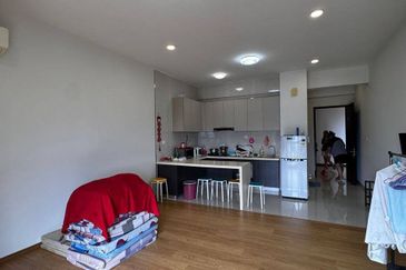 Baypoint @ Country Garden Danga Bay