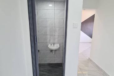 Taman Pulai Utama Flat