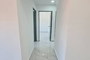 Taman Pulai Utama Flat