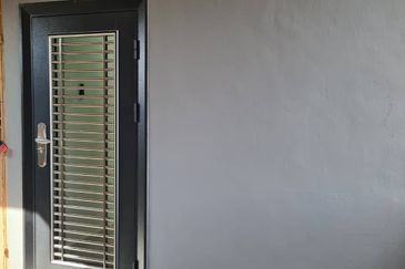 Taman Pulai Utama Flat