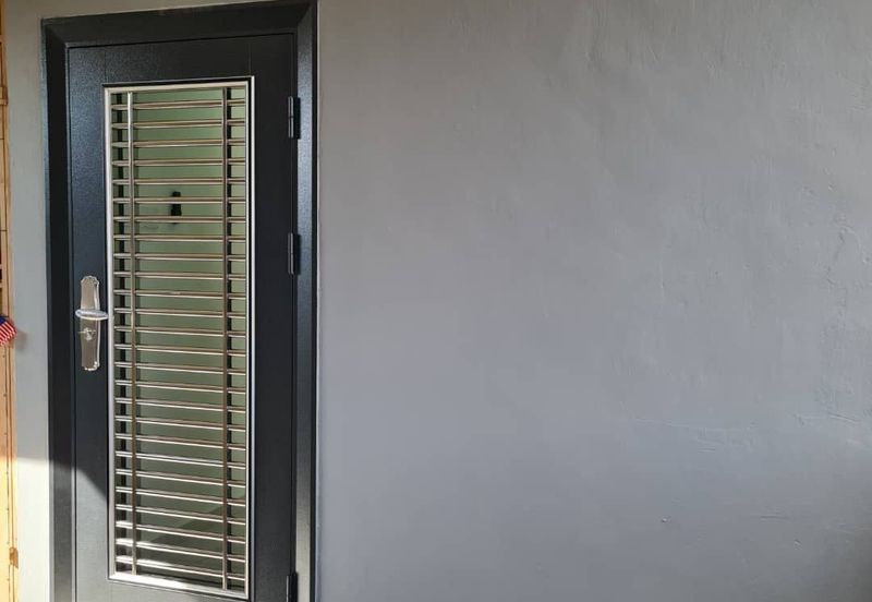 Taman Pulai Utama Flat