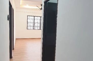 Flat Temenggong, Bandar Indahpura