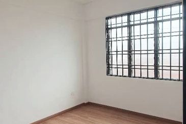 Flat Temenggong, Bandar Indahpura