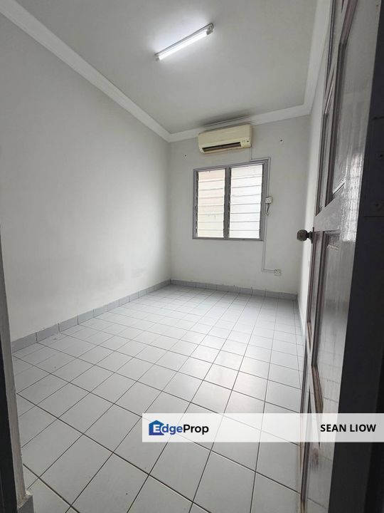 Rumah Pangsa Permas Jaya, Johor Bahru, Johor , Third floor Flat For Sale , Johor, Johor Bahru