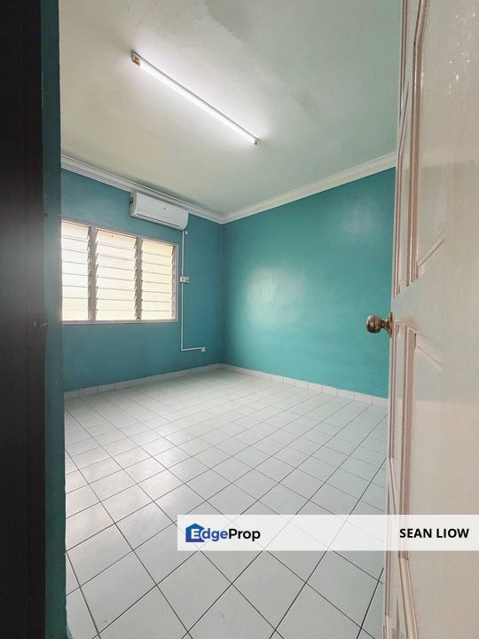 Rumah Pangsa Permas Jaya, Johor Bahru, Johor , Third floor Flat For Sale , Johor, Johor Bahru