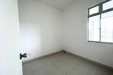 The Fern, Meridin East