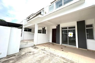 The Fern, Meridin East