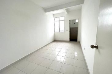 The Fern, Meridin East