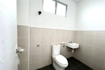 The Fern, Meridin East