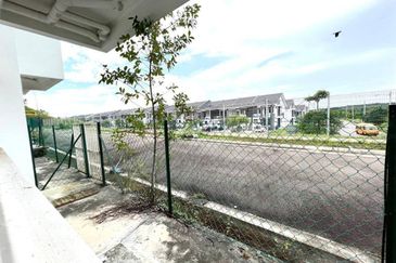 The Fern, Meridin East