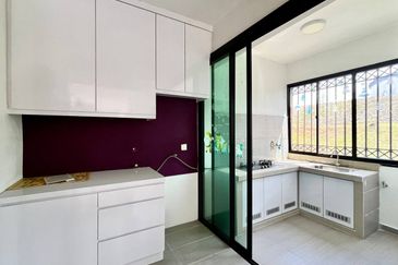 Mon Glori, , Bandar Baru Permas Jaya