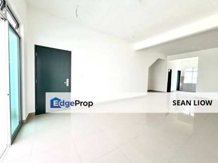 Taman Scientex Utama, Senai, Johor , 2.5 Storey Terrace For Sale , Johor, Senai