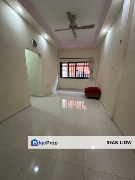 Taman Pulai Utama Flat, Skudai, Johor , 2nd floor For Sale , Johor, Skudai