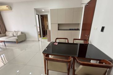 Bay Laurel @ Country Garden Danga Bay