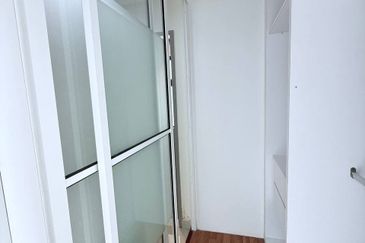 G Residence Apartment