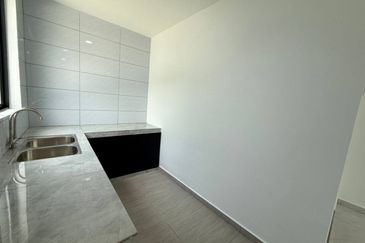 Bandar Baru Seri Alam