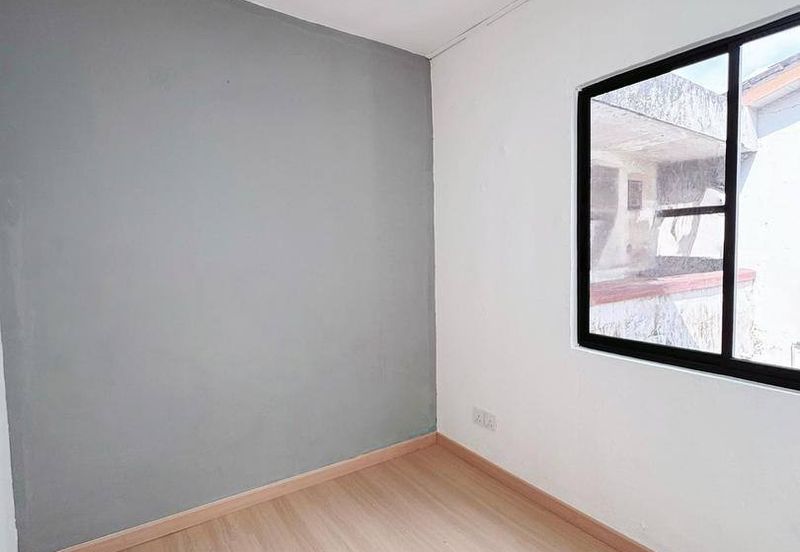 Flat Tasek 64, Bandar Baru Seri Alam