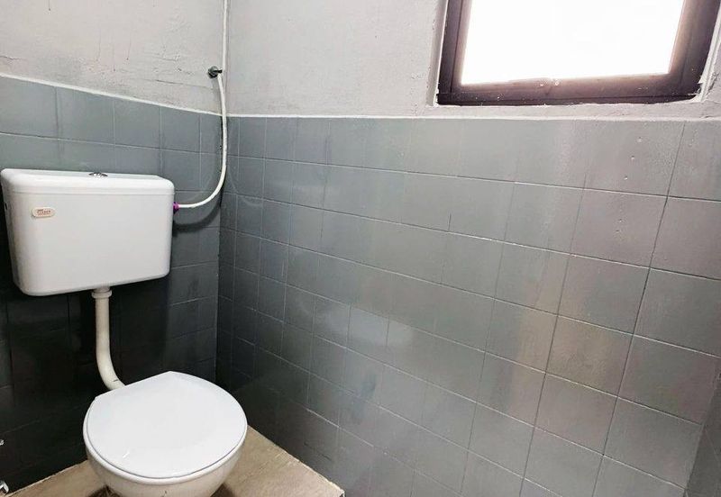 Flat Tasek 64, Bandar Baru Seri Alam