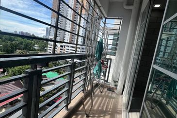 D'Larkin Residence (Delima Larkin)